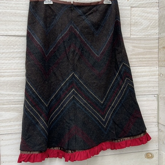 Vintage Field Manor Grey Wool Midi Skirt Chevron Herringbone  Ruffle Size 14 - Picture 3 of 6